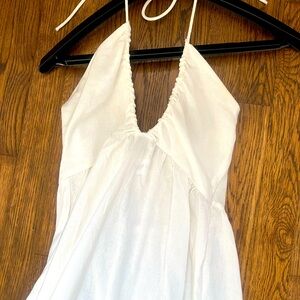 Size US 2 princess polly maxi dress. White. Worn once.